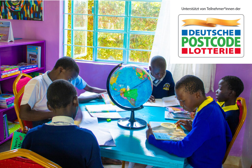 Kenia | Ustinov Library, Make Me Smile International, Deutsche Postcode Lotterie